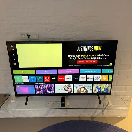 Ah Desinger B Bratislava