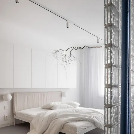 Ah Desinger B 布拉迪斯拉发